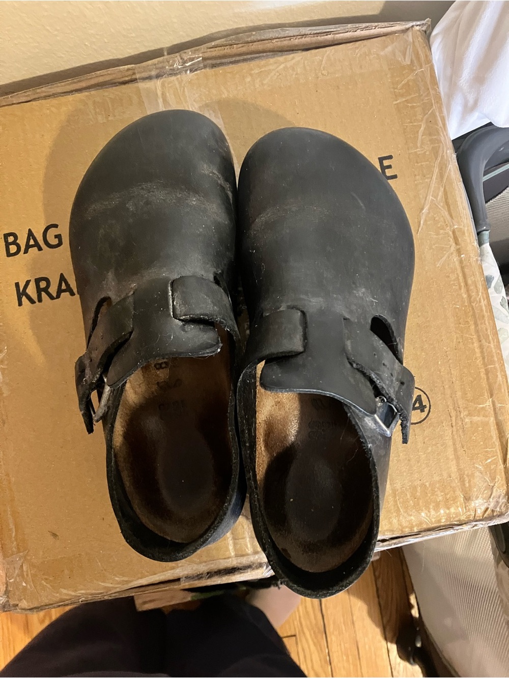 Birkenstock Black London Clog - Picture 5 of 8